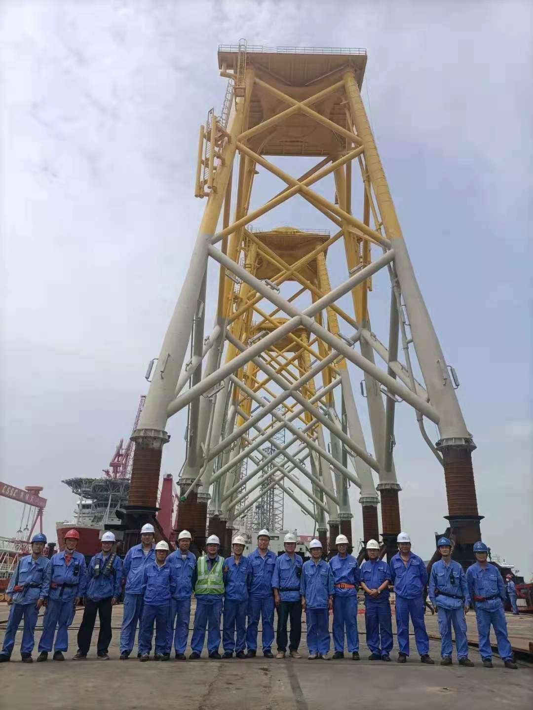 9108中節(jié)能第二階段導管架項目圖片1.jpg